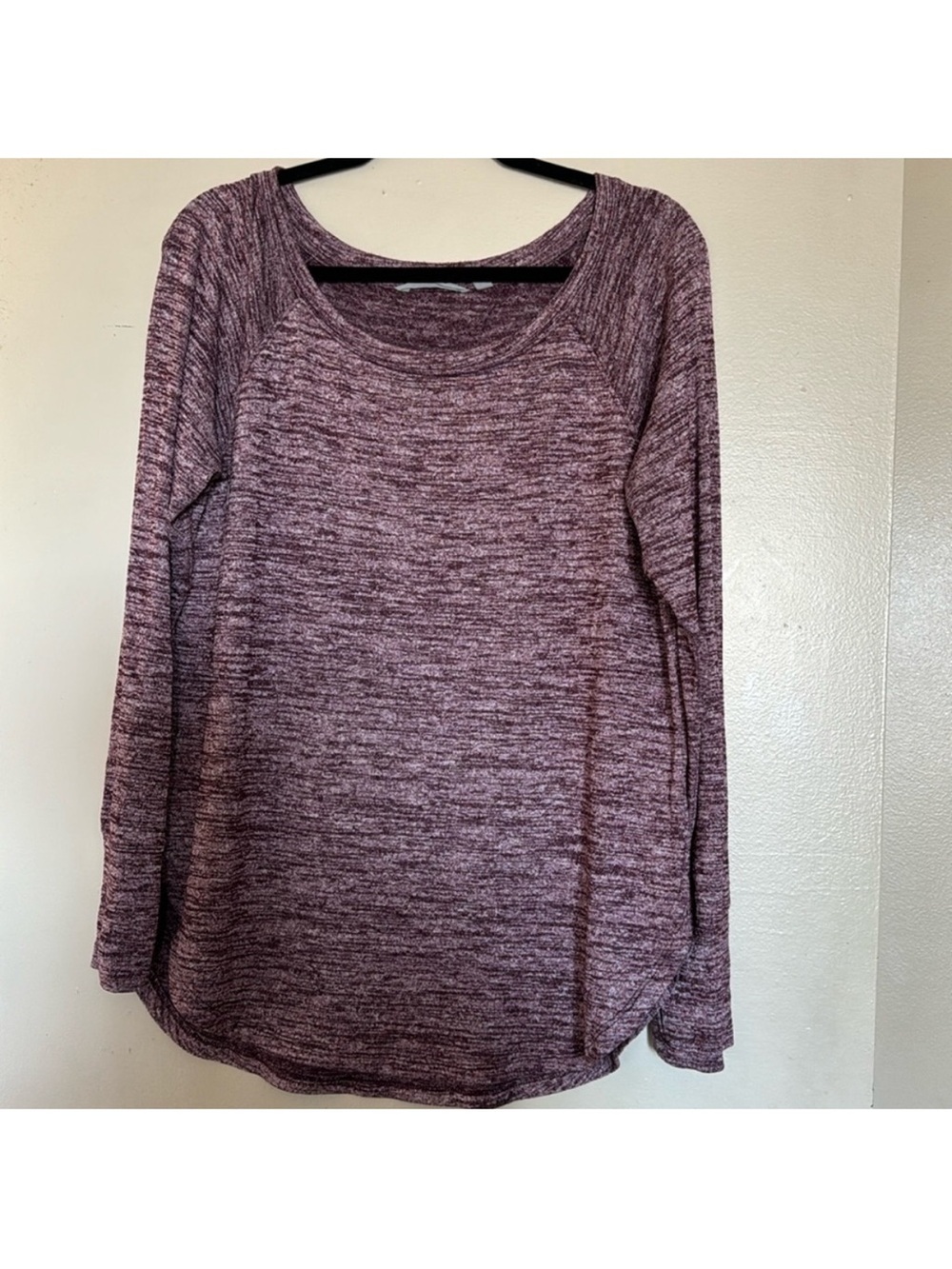 Athleta long sleeve top
